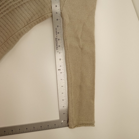 Cardigan - Picture 7 of 7